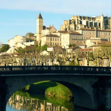 Authentique & Agreable Maison *