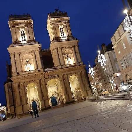 Appartement Authentique & Agreable Maison Auch